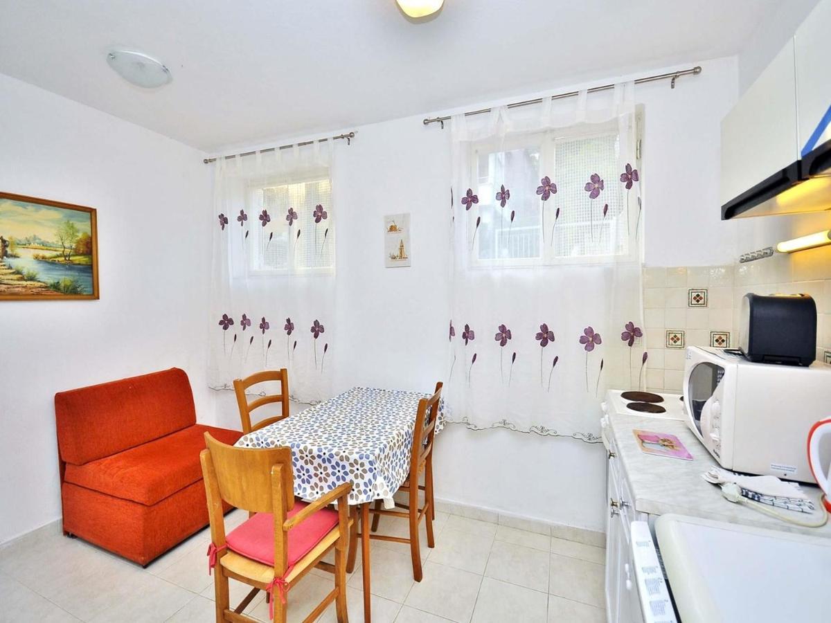 Apartments Miro 636 ロヴィニ エクステリア 写真